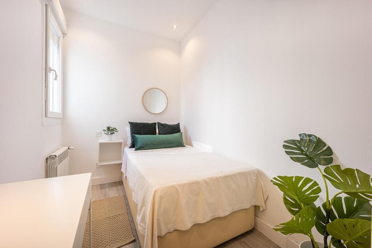 Apartamento Con Vistas En Lavapies Apartment Madrid Exterior foto